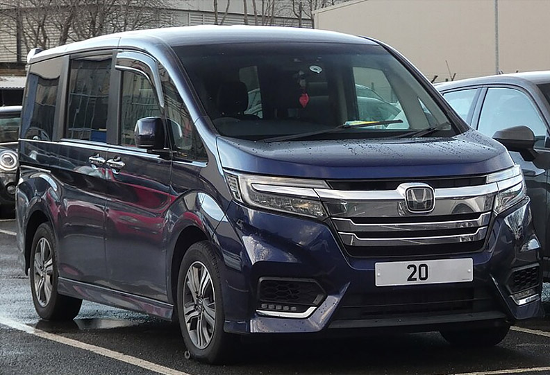 Honda STEPWGN SPADA eHEV - 1990cc 2.0 (215PS) Petrol Hybrid